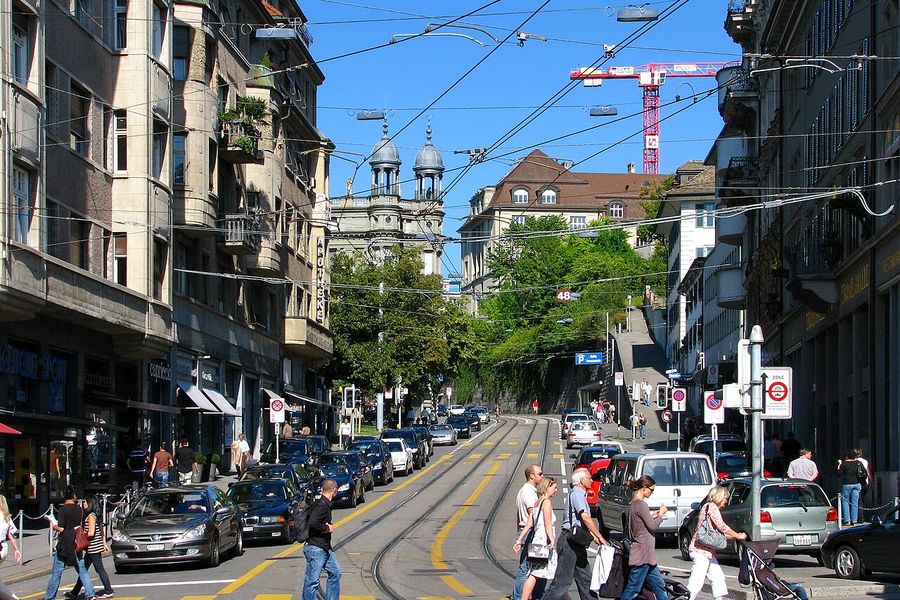 Rämistrasse beim Bellevue in Zürich