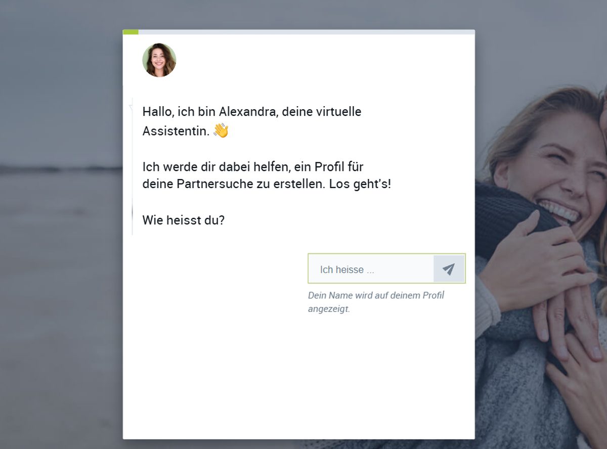 Erster Schritt der Anmeldung bei Aktiv & Verliebt: der virtuelle Assistent fragt nach dem Vornamen